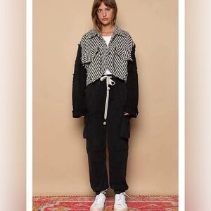 POL Hannah Herringbone Cropped Blazer